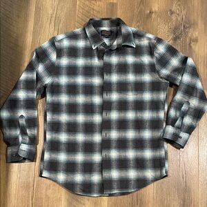 Pendleton || Mason 100% Cotton Plaid Button Down Shirt